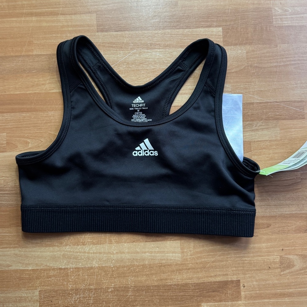Adidas girls black sports bra , nwt, size 10/12, techfit
